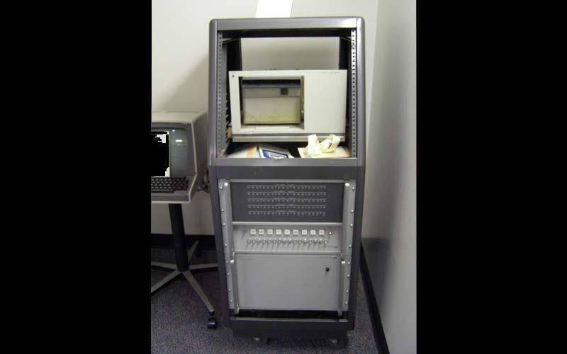 HP2115A Micro Computer (1971) | Purchased by Northwest in 1971 for use in the physics, chemistry and mathematics department, it was the first computer to be dedicated entirely to academic use. (Courtesy of the Jean Jennings Bartik Computing Museum)